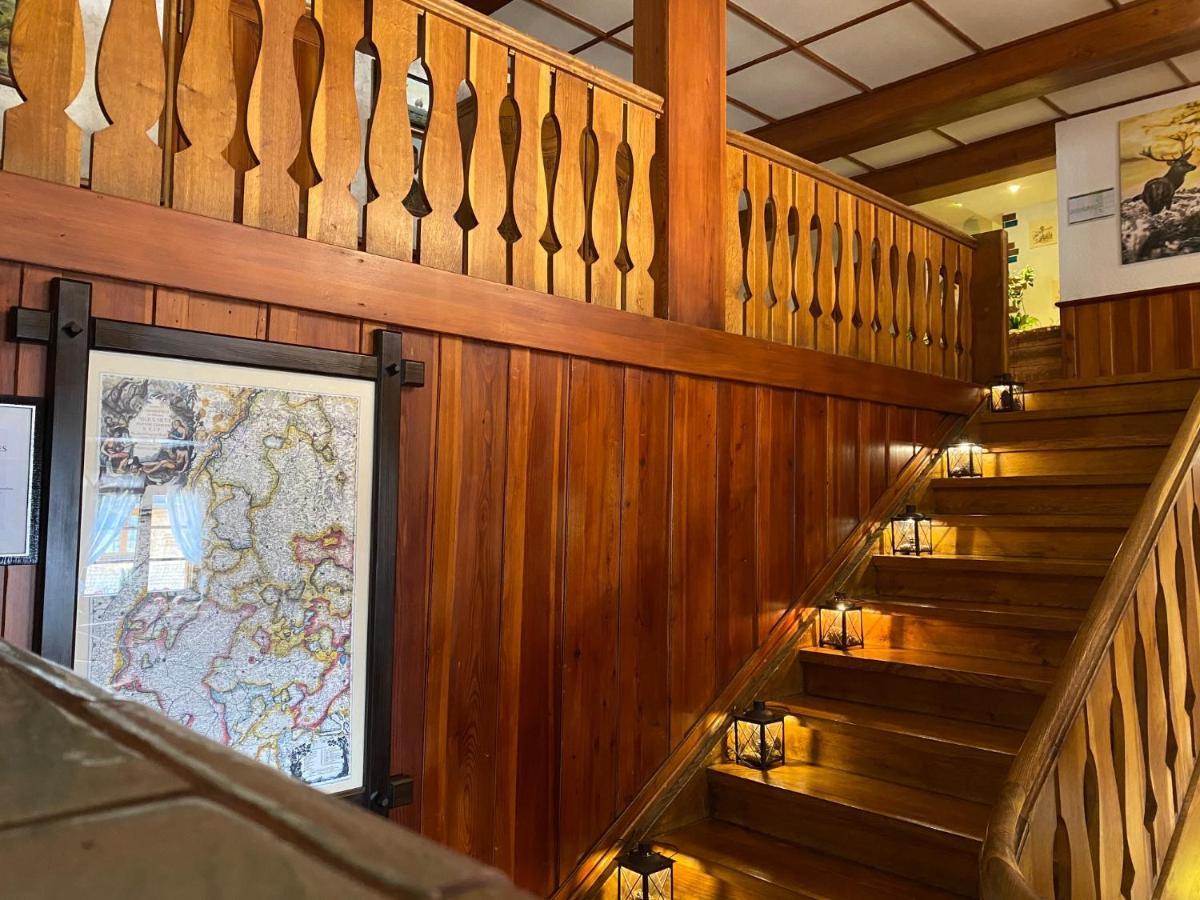 Hotel Hirschen Menzenschwand-Hinterdorf Buitenkant foto